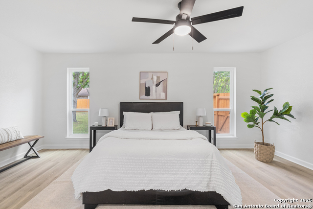 Listing photo id 20 for 12215 Violet