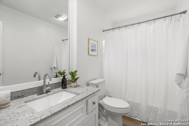 Listing photo id 28 for 12215 Violet