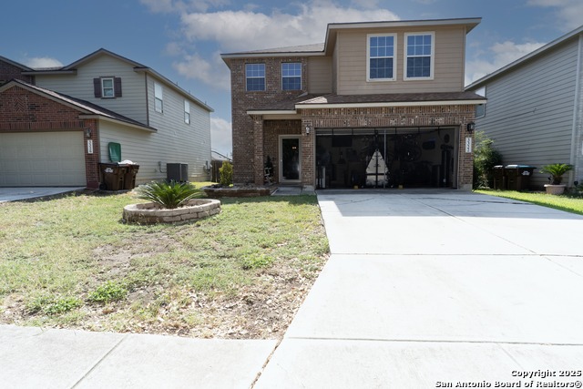 Listing photo id 0 for 3322 Dunlap Flds