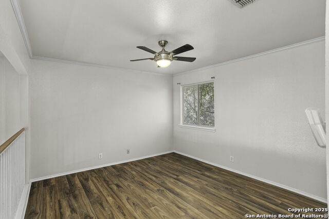 Listing photo id 14 for 7211 Burns Trail