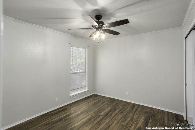 Listing photo id 16 for 7211 Burns Trail