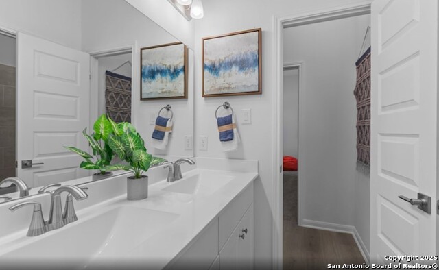 Listing photo id 7 for 6422 Penny Path