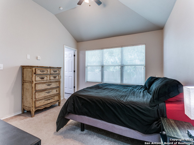 Listing photo id 19 for 6211 Post Mi