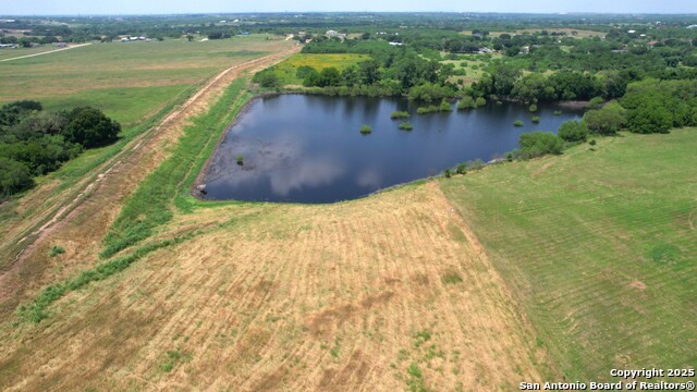 Listing photo id 37 for 10745 Rosemar Ln