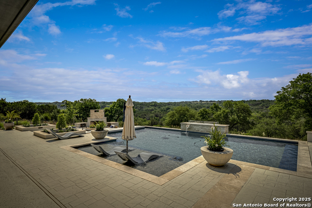 Image 43 of 57 For 111 Cordillera Springs