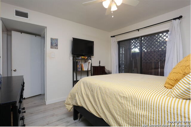 Image 10 of 16 For 3843 Barrington  139j