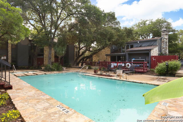 Image 15 of 16 For 3843 Barrington  139j