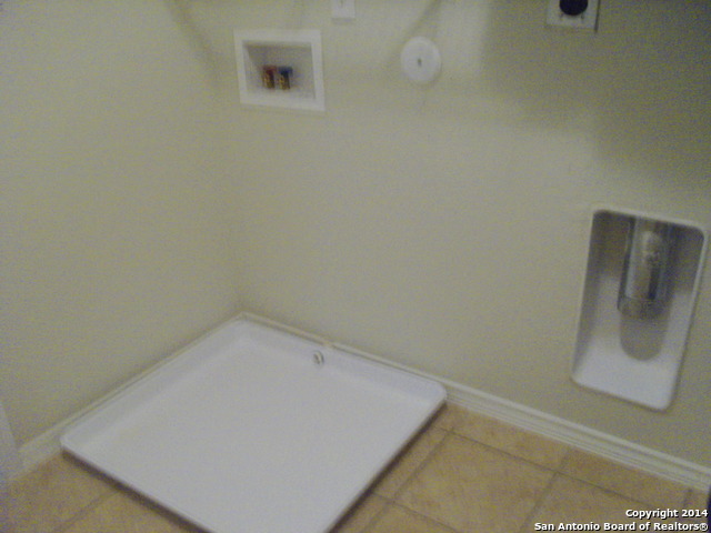 Image 11 of 15 For 3802 Abbey Circle