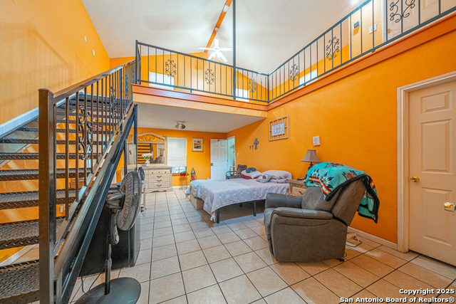 Listing photo id 10 for 3211 Hatton  