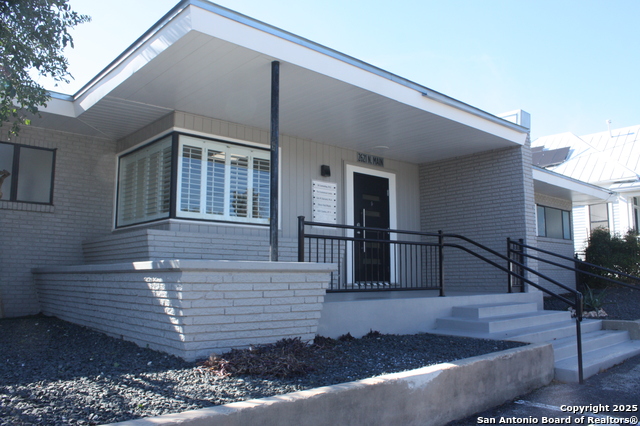 Details for 2621 Main  C, San Antonio, TX 78212