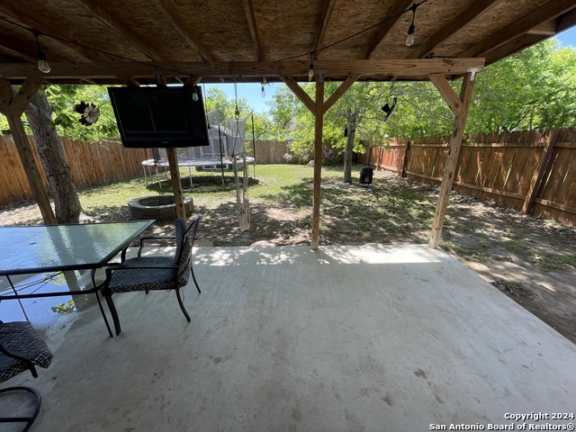 Image 11 of 45 For 9858 Menard Cir
