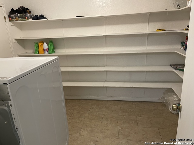Image 15 of 45 For 9858 Menard Cir