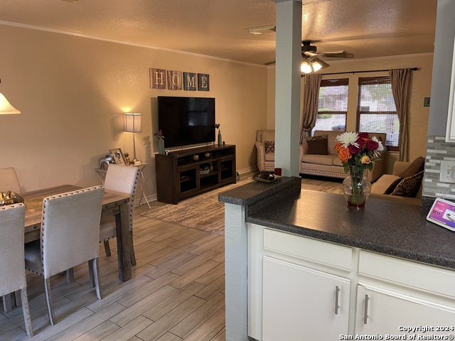Image 9 of 45 For 9858 Menard Cir