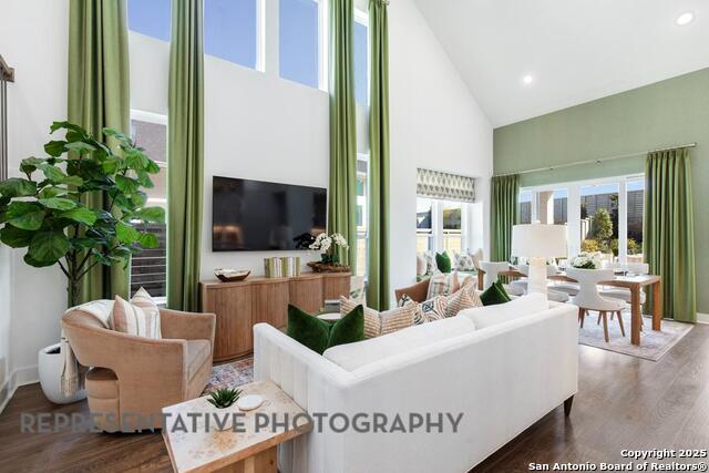 Image 8 of 37 For 12376 Goulding
