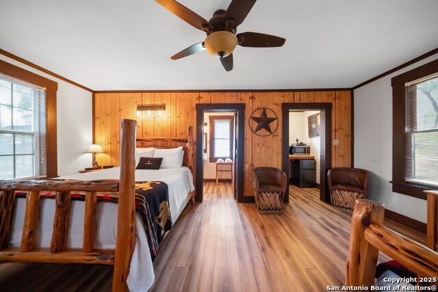 Listing photo id 15 for 1103 Maple