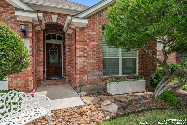 Listing photo id 0 for 13026 Five  