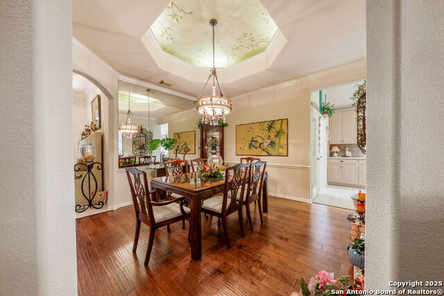 Listing photo id 7 for 13026 Five  