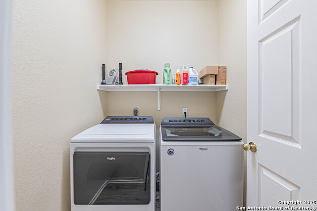 Listing photo id 13 for 132 Las Palomas