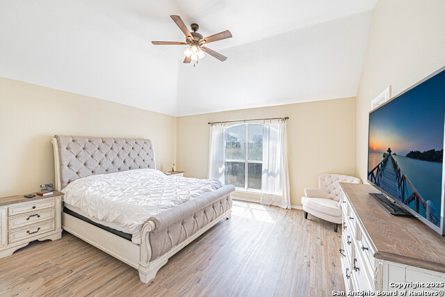 Listing photo id 14 for 132 Las Palomas