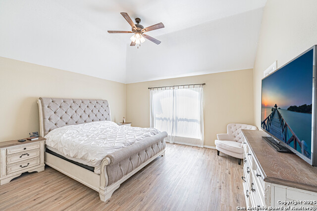 Listing photo id 15 for 132 Las Palomas