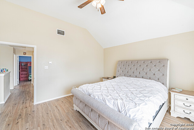 Listing photo id 16 for 132 Las Palomas