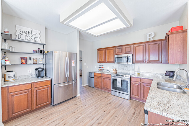 Listing photo id 27 for 132 Las Palomas