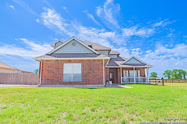 Listing photo id 1 for 132 Las Palomas