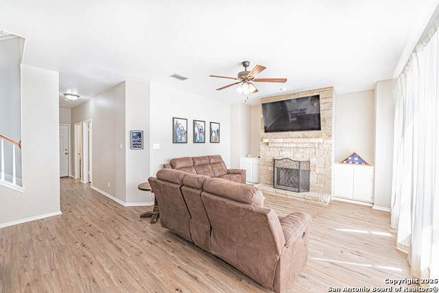 Listing photo id 29 for 132 Las Palomas