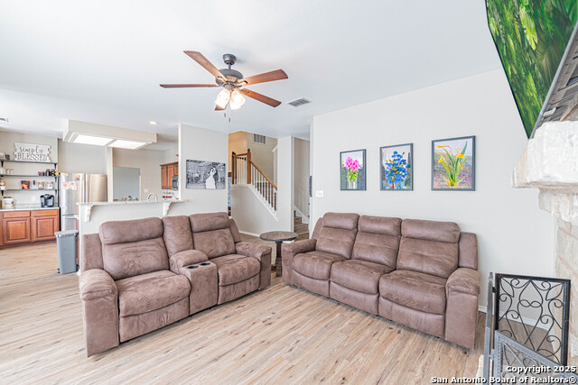 Listing photo id 31 for 132 Las Palomas
