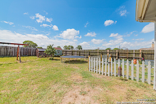 Listing photo id 33 for 132 Las Palomas