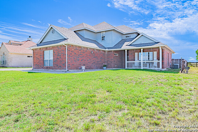 Listing photo id 2 for 132 Las Palomas