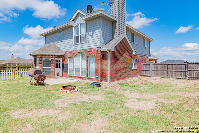 Listing photo id 41 for 132 Las Palomas