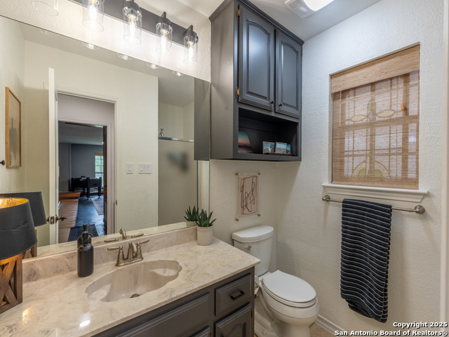 Listing photo id 28 for 120 Spanish Oak Trail