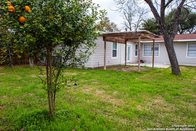Image 15 of 16 For 602 Shadywood Ln