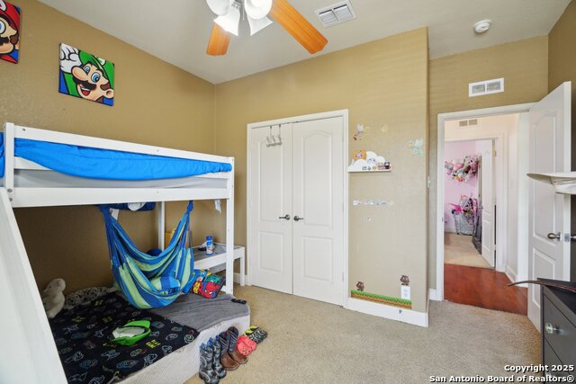 Listing photo id 31 for 7027 Laura Hts