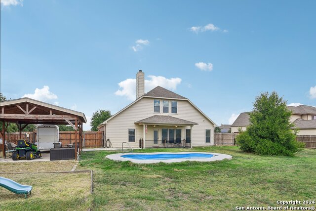 Listing photo id 44 for 7027 Laura Hts