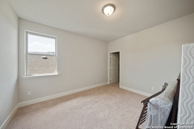 Image 25 of 41 For 418 Sundance Way