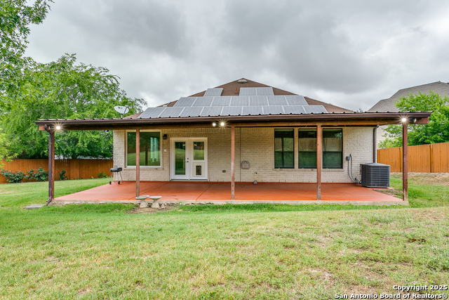 Listing photo id 20 for 6601 Shadden Oaks