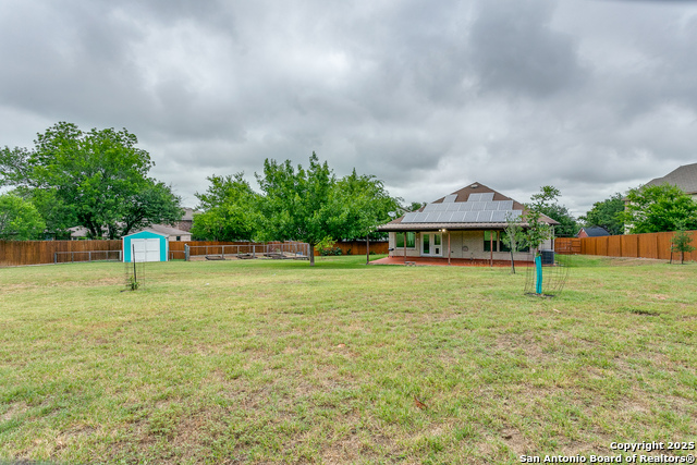 Listing photo id 21 for 6601 Shadden Oaks