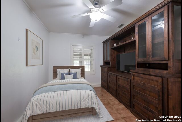 Image 13 of 63 For 123 Serene Creek Ln