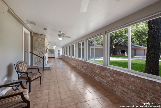 Image 7 of 63 For 123 Serene Creek Ln