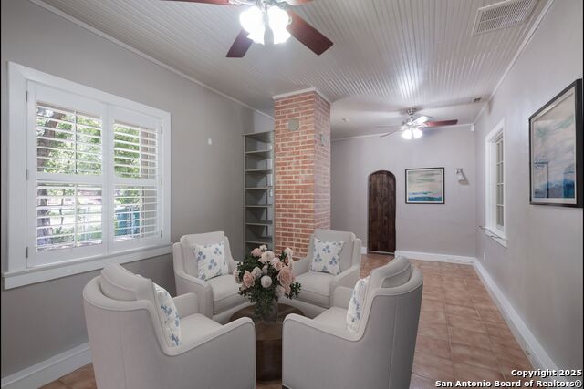 Image 9 of 63 For 123 Serene Creek Ln