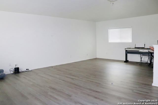 Image 19 of 26 For 7530 Elegante Way