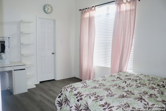 Image 20 of 26 For 7530 Elegante Way