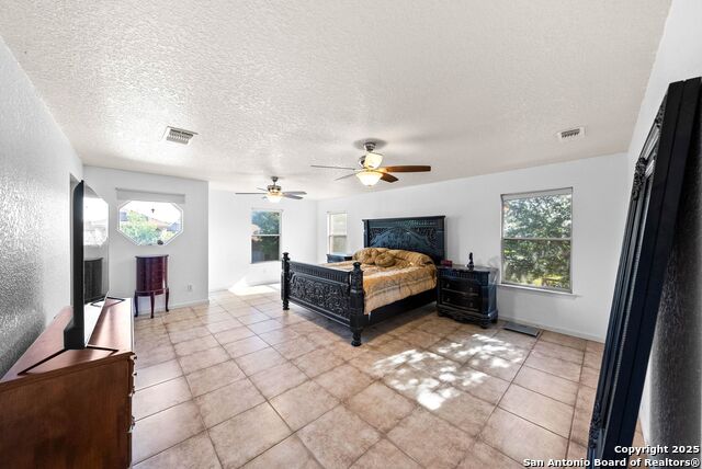 Listing photo id 14 for 9014 Camino Rey