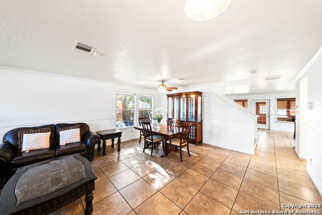 Listing photo id 1 for 9014 Camino Rey