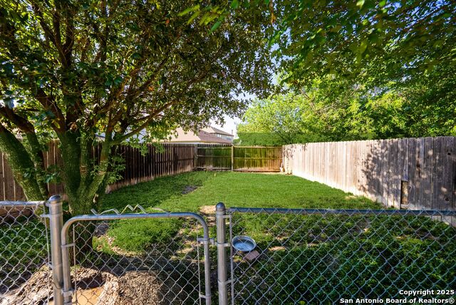 Listing photo id 32 for 9014 Camino Rey