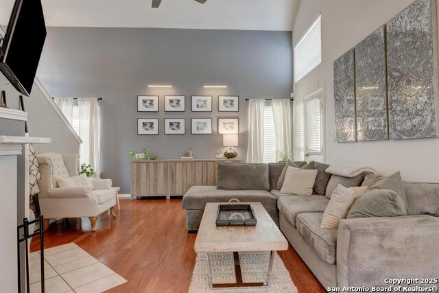 Listing photo id 22 for 6039 Woodway Ct.