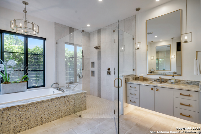 Listing photo id 28 for 121 Greystone Point