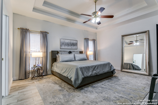 Listing photo id 14 for 18210 Crystal Ridge Dr.